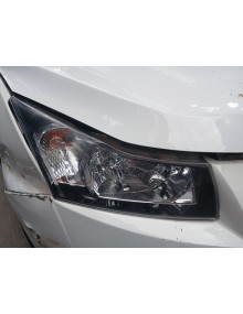 Recambio de faro derecho para chevrolet cruze (j300) 2.0 cdi referencia OEM IAM rhd12413   2