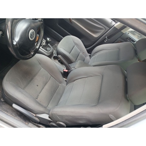 volkswagen passat b5.5 (3b3) del año 2000