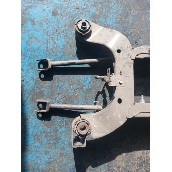 Recambio de puente trasero para renault megane e-tech suv ev40 referencia OEM IAM 554000941R  