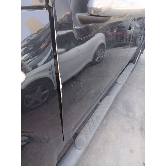 Recambio de puerta delantera izquierda para nissan navara np300 (d40) 2.5 dci 4wd referencia OEM IAM   
