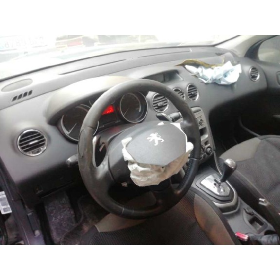 peugeot 308 del año 2011