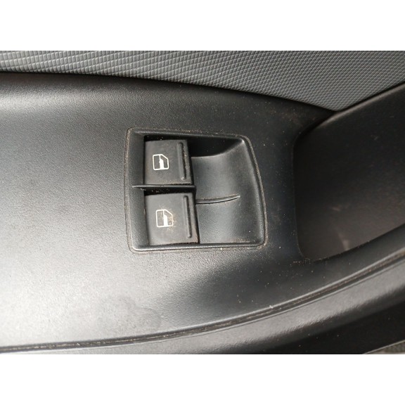 Recambio de mando elevalunas delantero izquierdo para seat ibiza sc (6j1) reference tech referencia OEM IAM   