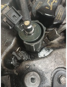 Recambio de inyector para kia carens (un) active referencia OEM IAM 0445110258  