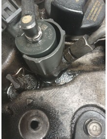 Recambio de inyector para kia carens (un) active referencia OEM IAM 0445110258  