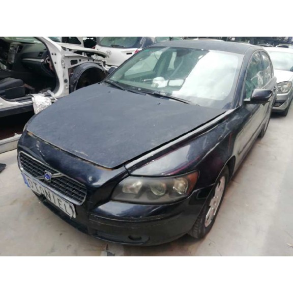 volvo s40 berlina del año 2005