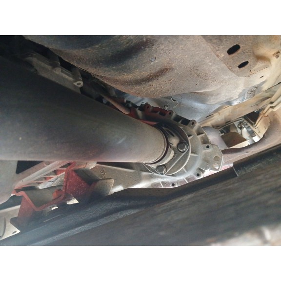 Recambio de transmision central delantera para kia sorento 2.5 crdi cat referencia OEM IAM   