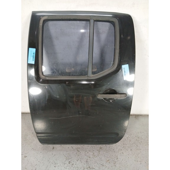 Recambio de puerta trasera izquierda para nissan navara np300 (d40) 2.5 dci 4wd referencia OEM IAM   