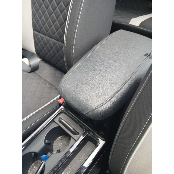 Recambio de apoyabrazos central para kia ceed gt line referencia OEM IAM   