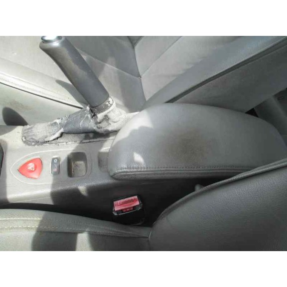 renault laguna ii grandtour (kg0) del año 2003