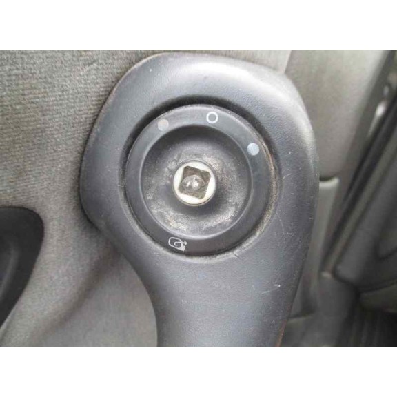 renault laguna ii grandtour (kg0) del año 2003