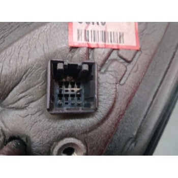 Recambio de retrovisor derecho para kia carens 2.0 turbodiesel cat referencia OEM IAM  5 PINES GRANATE