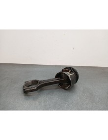 Recambio de piston para hyundai i40 i (vf) 1.7 crdi referencia OEM IAM D4FE con biela con biela