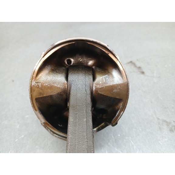 Recambio de piston para hyundai i40 i (vf) 1.7 crdi referencia OEM IAM D4FE x1 con biela