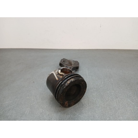 Recambio de piston para hyundai i40 i (vf) 1.7 crdi referencia OEM IAM D4FE x1 con biela
