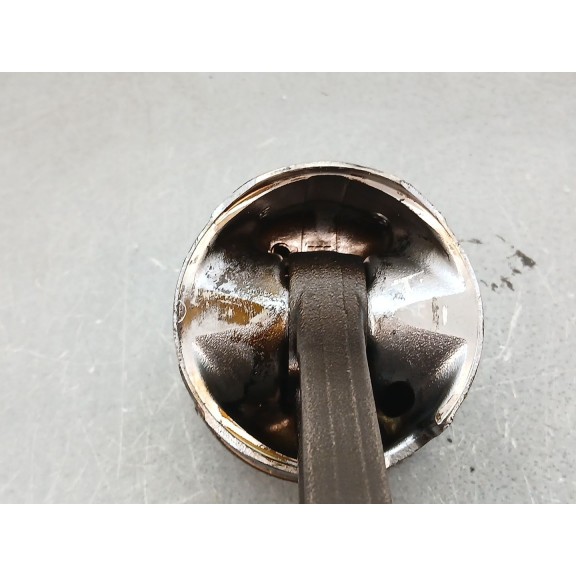 Recambio de piston para hyundai i40 i (vf) 1.7 crdi referencia OEM IAM D4FE x1 con biela