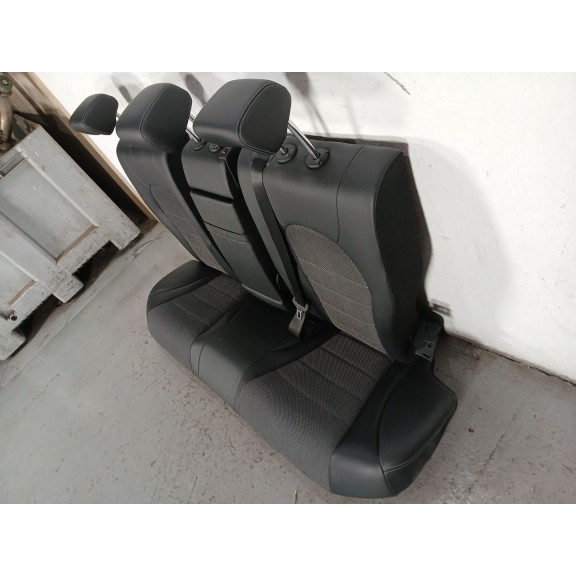 Recambio de asientos traseros para mercedes-benz clase c w205 c200 bluetec referencia OEM IAM   