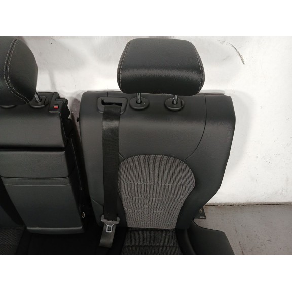 Recambio de asientos traseros para mercedes-benz clase c w205 c200 bluetec referencia OEM IAM   