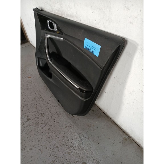 Recambio de guarnecido puerta delantera derecha para kia ceed gt line referencia OEM IAM   