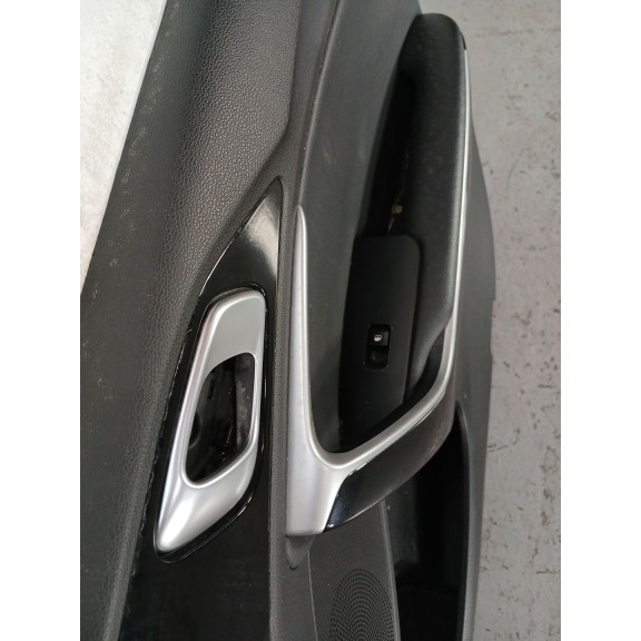 Recambio de guarnecido puerta delantera derecha para kia ceed gt line referencia OEM IAM   
