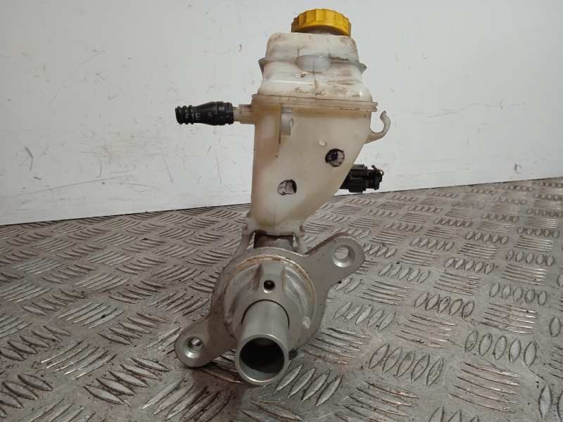 Recambio de bomba freno para peugeot bipper básico referencia OEM IAM 0204Y24438 0204051107 BOSCH