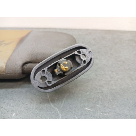 Recambio de parasol izquierdo para mercedes-benz vito (w638) caja cerrada 110 d  (638.074) referencia OEM IAM   