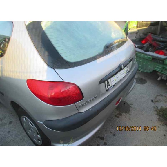 peugeot 206 berlina del año 1999