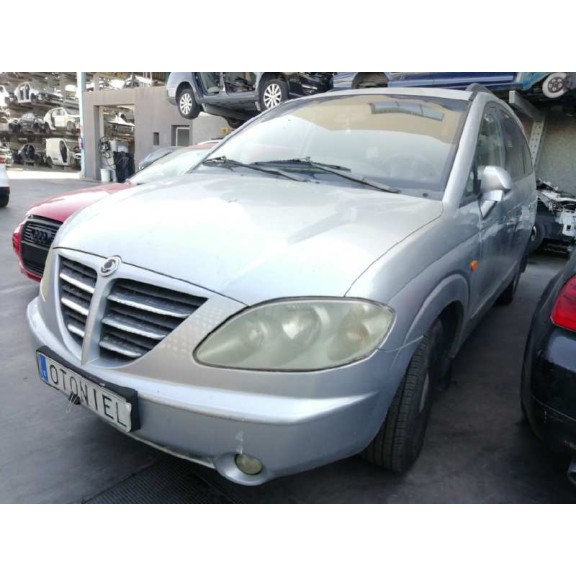 ssangyong rodius del año 2005