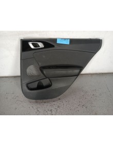 Recambio de guarnecido puerta trasera derecha para kia ceed gt line referencia OEM IAM    2