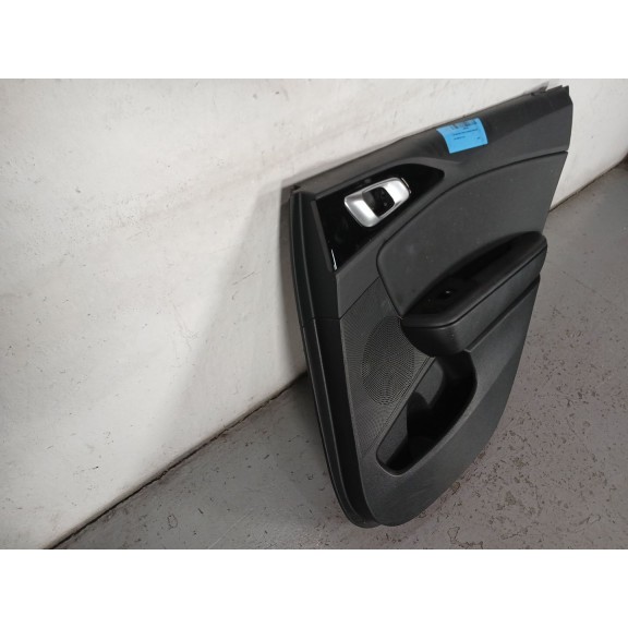 Recambio de guarnecido puerta trasera derecha para kia ceed gt line referencia OEM IAM   