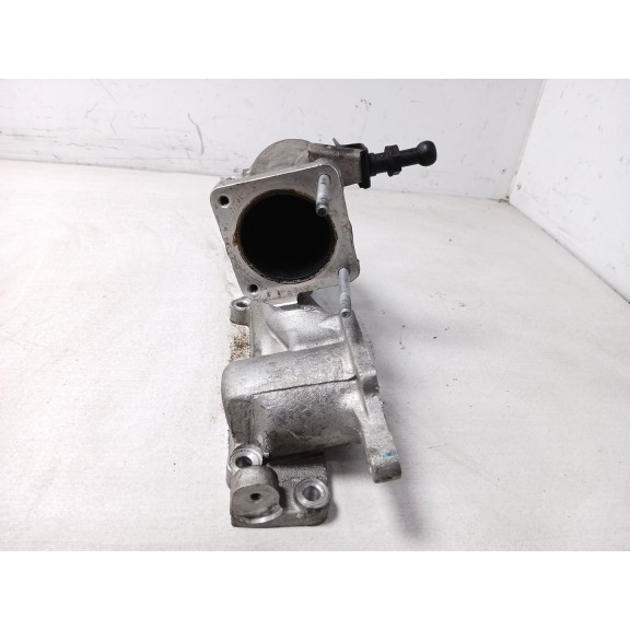 Recambio de colector admision para hyundai i30 (pd) klass referencia OEM IAM 283102u000  