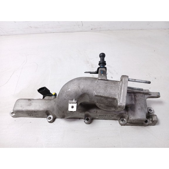 Recambio de colector admision para hyundai i30 (pd) klass referencia OEM IAM 283102u000  