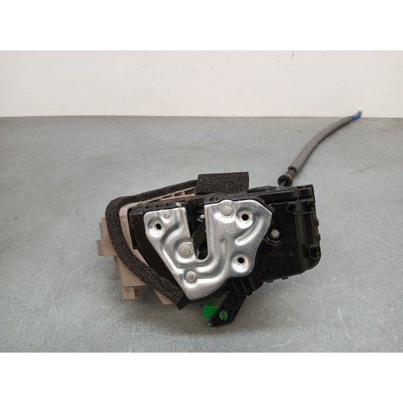 Recambio de cerradura puerta trasera izquierda para kia ceed gt line referencia OEM IAM 81410j7000 5 cables 