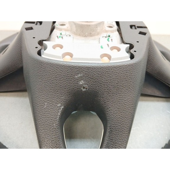 Recambio de volante para kia ceed gt line referencia OEM IAM gtline 56100j7aa0sa1 desgastado