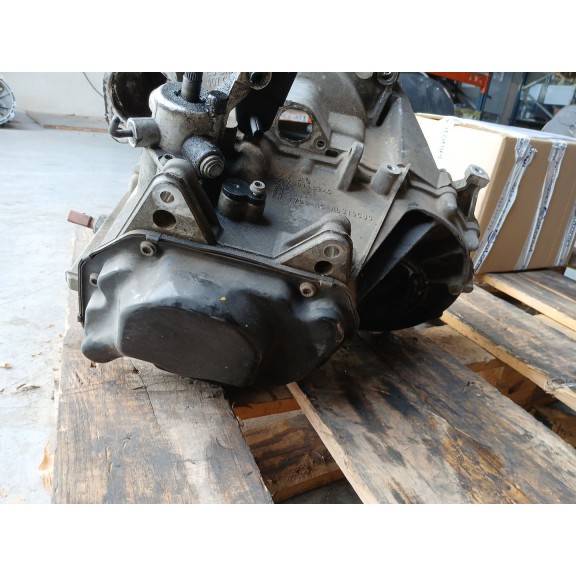 Recambio de caja casco para seat leon (1p1) 1.6 referencia OEM IAM jhv  