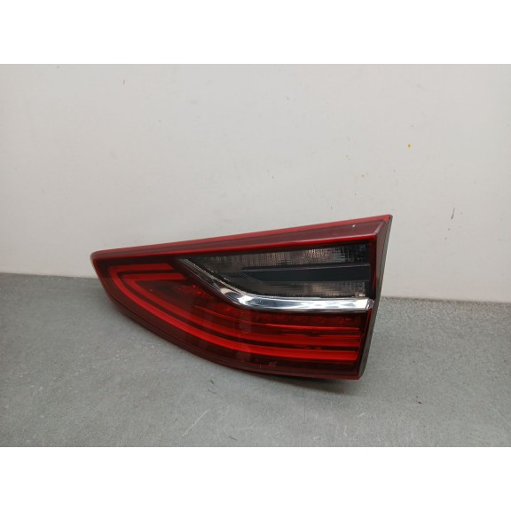 Recambio de piloto trasero derecho interior para kia ceed gt line referencia OEM IAM 92404j7050  