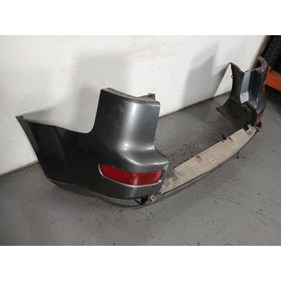 Recambio de paragolpes trasero para peugeot 4007 premium referencia OEM IAM  PARTE INFERIOR CON PUNTERAS 