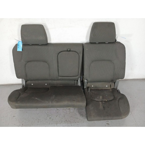 Recambio de asientos traseros para nissan navara np300 (d40) 2.5 dci 4wd referencia OEM IAM   