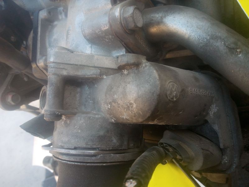 Recambio de caja mariposa para dodge journey 2.0 16v crd cat referencia OEM IAM 03G128063B  