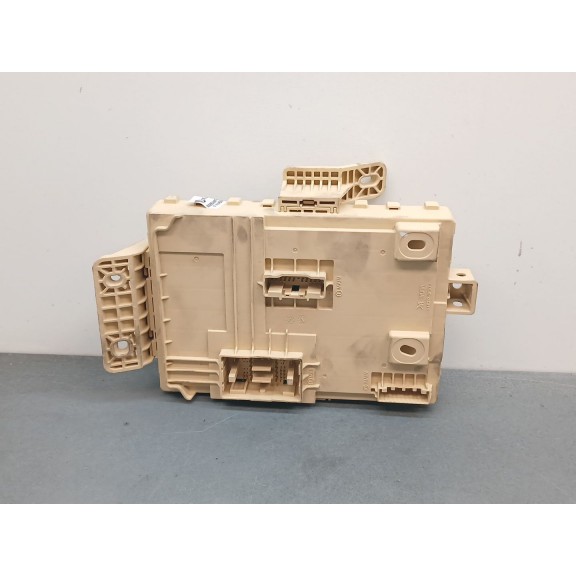 Recambio de caja reles / fusibles para kia ceed gt line referencia OEM IAM 91951j7660  