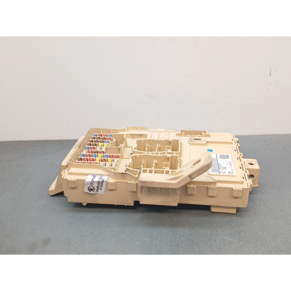 Recambio de caja reles / fusibles para kia ceed gt line referencia OEM IAM 91951j7660  