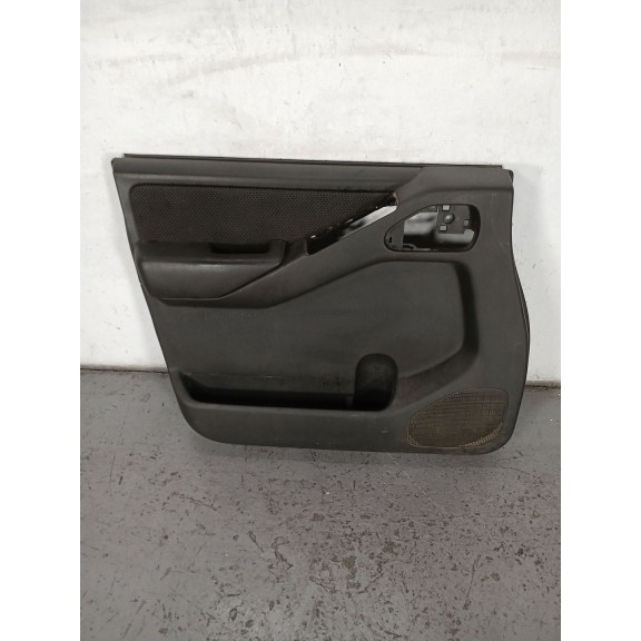 Recambio de guarnecido puerta delantera izquierda para nissan navara np300 (d40) 2.5 dci 4wd referencia OEM IAM   