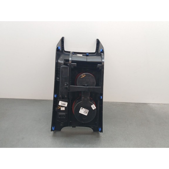 Recambio de consola central para kia ceed gt line referencia OEM IAM 84620j7000 93310j7000 palanca freno mano 