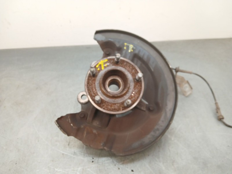 Recambio de mangueta delantera izquierda para ford focus iii 1.5 tdci referencia OEM IAM 1882875  