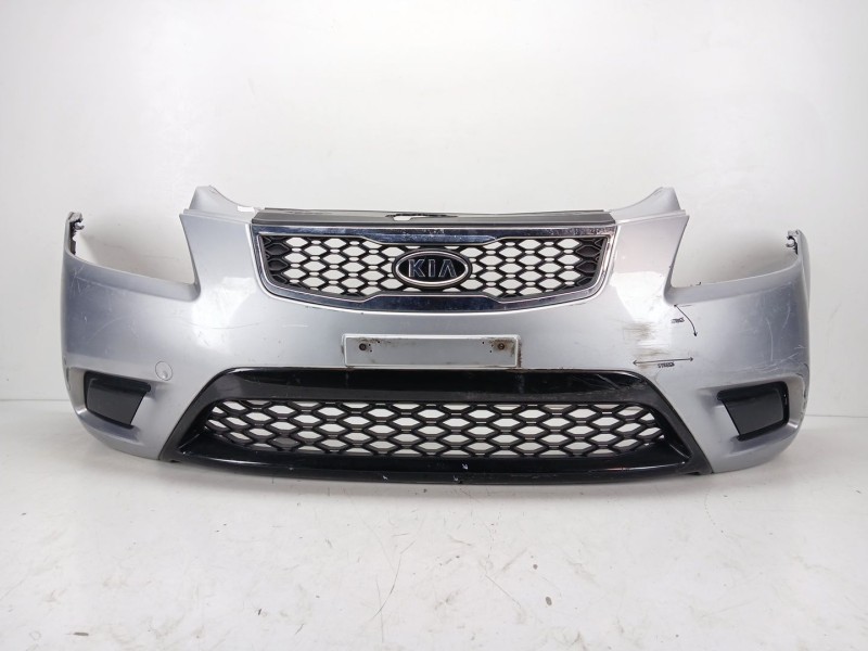 Recambio de paragolpes delantero para kia rio 1.4 active referencia OEM IAM 865111G600  