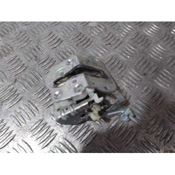 CERRADURA PUERTA TRASERA IZQUIERDA 