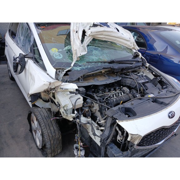 kia carens iv del año 2013