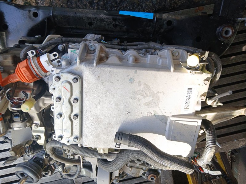 Recambio de motor completo para renault megane e-tech suv ev40 referencia OEM IAM 6AM402 11.600KM 