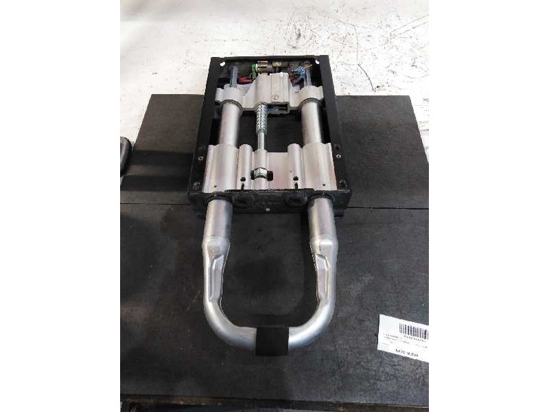 Recambio de barra antivuelco para peugeot 307 cc (s2) básico referencia OEM IAM 9643468680 ARCO SEGURIDAD 9643468680