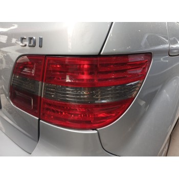 PILOTO TRASERO DERECHO A1698202664 