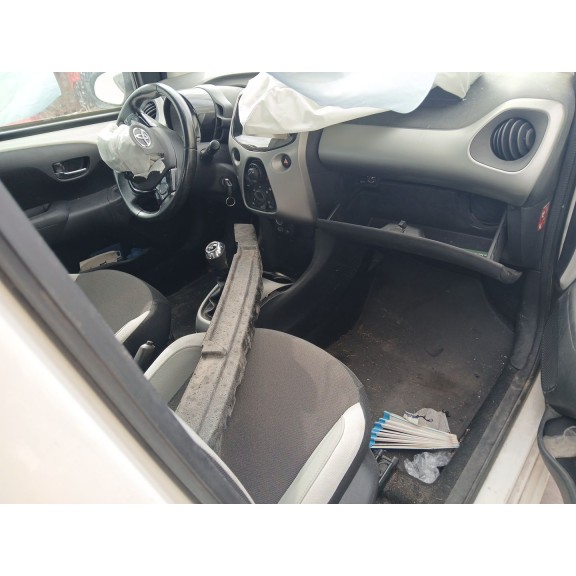 toyota aygo (_b4_) del año 2017